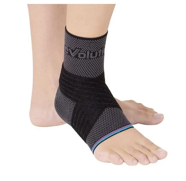 Бандаж компрессионный на голеностопный сустав БКГСС Тривес Т-8683